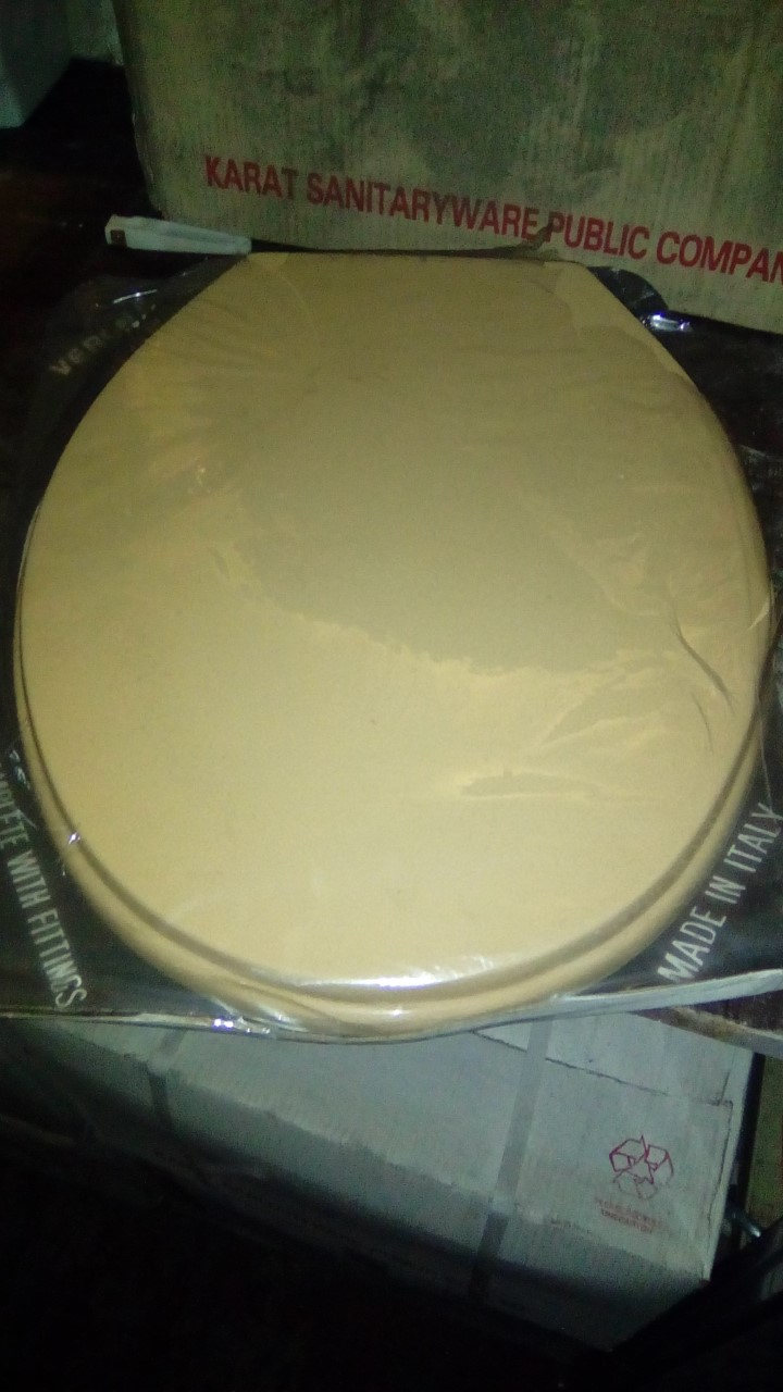 SunKing Colour Bathrooms UK. Baths Panels Toilets Seats Basins